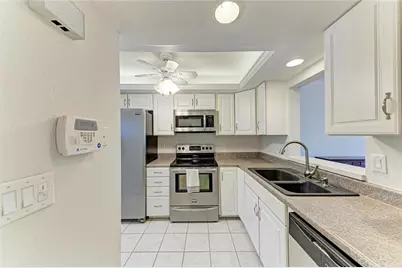 6999 W Country Club Drive N #123, Sarasota, FL 34243 - Photo 11