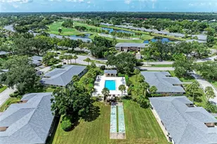 6999 W Country Club Dr N, Sarasota, FL 34243 - Photo 39