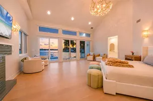 216 Bird Key Dr, Sarasota, FL 34236 - Photo 27
