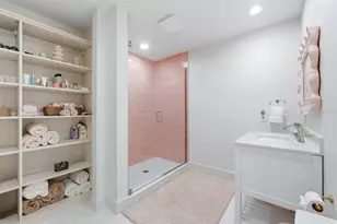 216 Bird Key Dr, Sarasota, FL 34236 - Photo 35
