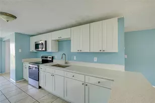 4304 78th St W, Bradenton, FL 34209 - Photo 13