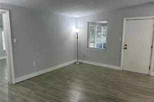 1411 24th Ave E, Bradenton, FL 34208 - Photo 9