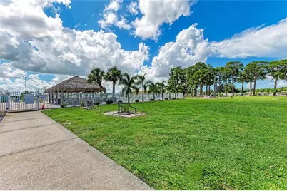 4924 Oakland Hills Avenue, Sarasota, FL 34234 - Photo 69
