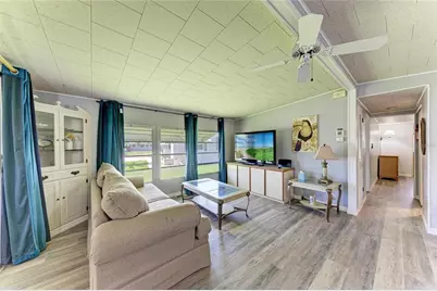 4924 Oakland Hills Avenue, Sarasota, FL 34234 - Photo 9