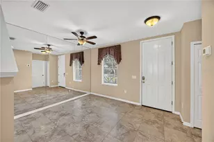 5653 Whitehead St, Bradenton, FL 34203 - Photo 7