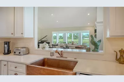 4060 Penshurst Park, Sarasota, FL 34235 - Photo 11