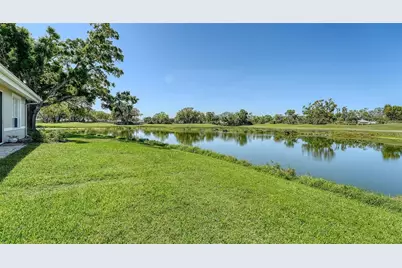 4060 Penshurst Park, Sarasota, FL 34235 - Photo 17