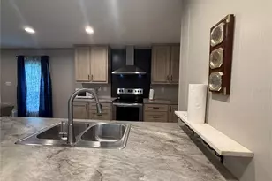 10305 Revell Rd, Parrish, FL 34219 - Photo 11