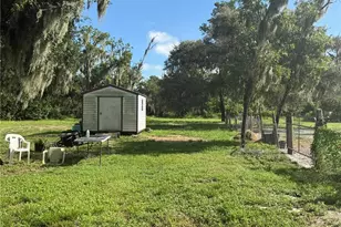 10305 Revell Rd, Parrish, FL 34219 - Photo 17