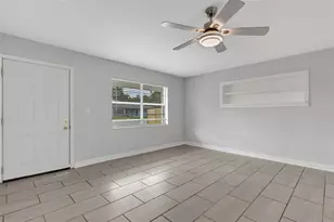 2522 Stratford Dr, Sarasota, FL 34232 - Photo 5