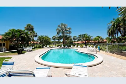 3305 Notre Dame Place, Bradenton, FL 34207 - Photo 31