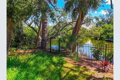 7233 Pine Needle Road, Sarasota, FL 34242 - Photo 13