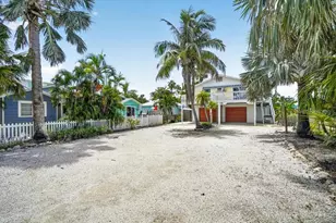 524 Spring Ave, Anna Maria, FL 34216 - Photo 1