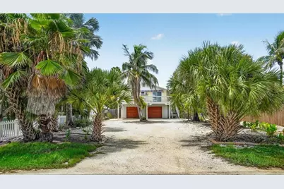 524 Spring Avenue, Anna Maria, FL 34216 - Photo 5