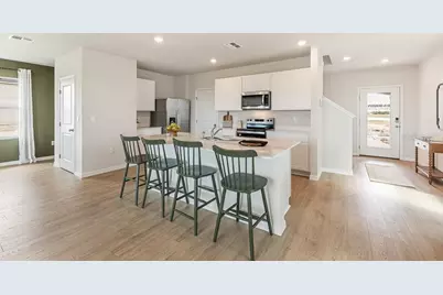 18619 Lookout Ridge Place, Lakewood Ranch, FL 34211 - Photo 3