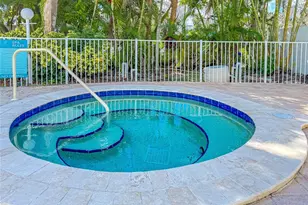5310 Gulf of Mexico Dr, Longboat Key, FL 34228 - Photo 25