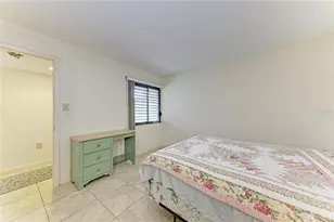 5200 Lake Village Dr, Sarasota, FL 34235 - Photo 21