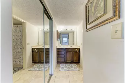 5200 Lake Village Drive #79, Sarasota, FL 34235 - Photo 17