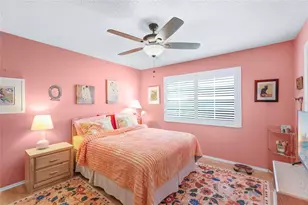2327 Waterbluff Pl, Sarasota, FL 34231 - Photo 19