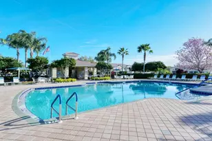 3827 Parkridge Cir, Sarasota, FL 34243 - Photo 37