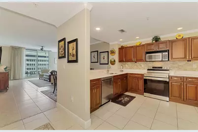 1771 Ringling Boulevard #903, Sarasota, FL 34236 - Photo 9