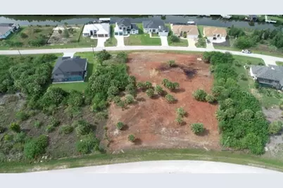15117 Leipzig Circle, Port Charlotte, FL 33981 - Photo 9