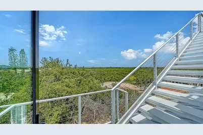 2908 Avenue B, Bradenton Beach, FL 34217 - Photo 45