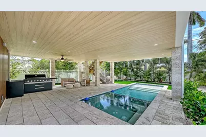 2908 Avenue B, Bradenton Beach, FL 34217 - Photo 41