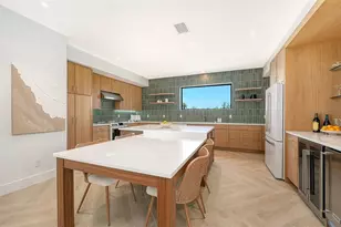 2908 Avenue B, Bradenton Beach, FL 34217 - Photo 9