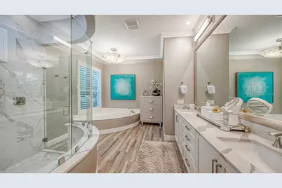 12302 Thornhill Court, Lakewood Ranch, FL 34202 - Photo 11