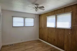 3415 Spanish Oak Terrace, Sarasota, FL 34237 - Photo 13