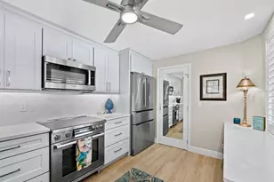 448 Gulf of Mexico Dr, Longboat Key, FL 34228 - Photo 19