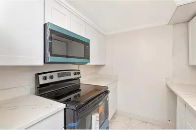 416 27th Avenue W, Bradenton, FL 34205 - Photo 11