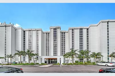 2425 Gulf Of Mexico Drive #3A, Longboat Key, FL 34228 - Photo 3