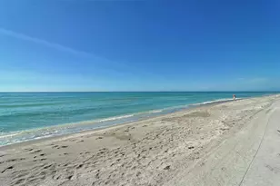 2425 Gulf Of Mexico Dr, Longboat Key, FL 34228 - Photo 47