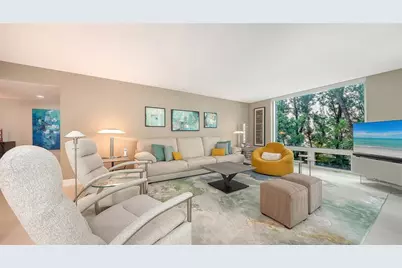 2425 Gulf Of Mexico Drive #3A, Longboat Key, FL 34228 - Photo 11