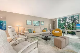 2425 Gulf Of Mexico Dr, Longboat Key, FL 34228 - Photo 11