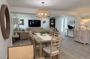 2440 Hillview St, Sarasota, FL 34239 - Photo 5