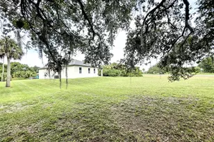 2013 Odessa Cir, Labelle, FL 33935 - Photo 53