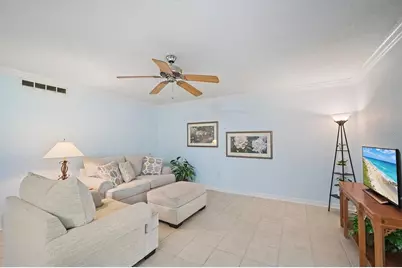 1927 Toucan Way #306, Sarasota, FL 34232 - Photo 5