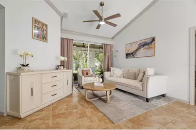 3333 Yonge Avenue #13, Sarasota, FL 34235 - Photo 5