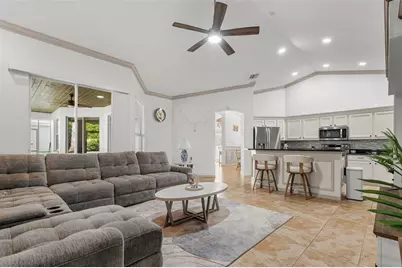 3333 Yonge Avenue #13, Sarasota, FL 34235 - Photo 17