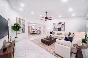 112 Woodingham Dr, Venice, FL 34292 - Photo 9