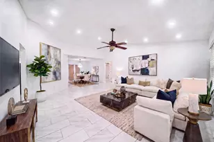 112 Woodingham Dr, Venice, FL 34292 - Photo 9