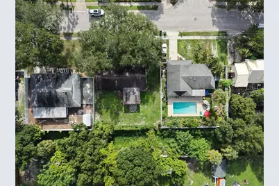 2336 Java Plum Avenue, Sarasota, FL 34232 - Photo 9