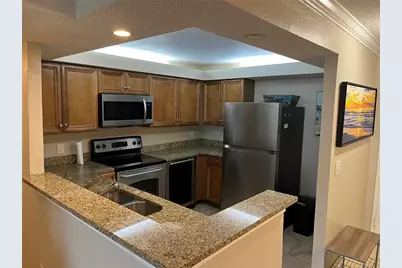 2700 Coconut Bay Ln Lane #4111, Sarasota, FL 34237 - Photo 3
