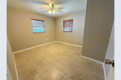 3883 Hawkeye Circle, Sarasota, FL 34232 - Photo 13