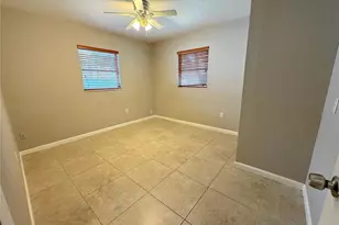 3883 Hawkeye Cir, Sarasota, FL 34232 - Photo 13