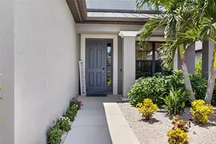 9069 Luna Ln, Sarasota, FL 34241 - Photo 3