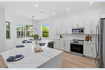 6011 Chaparral Avenue, Sarasota, FL 34243 - Photo 9